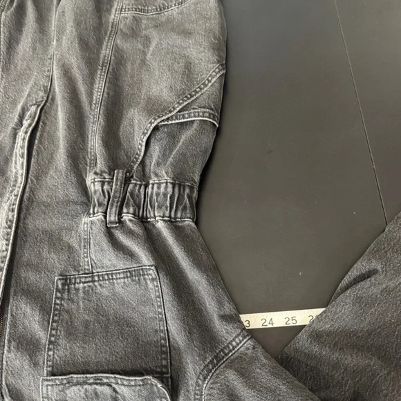 Universal Thread Denim Jumpsuit Sz 16 Black Barrel Leg Zip Up Long Sleeve - Picture 8 of 16